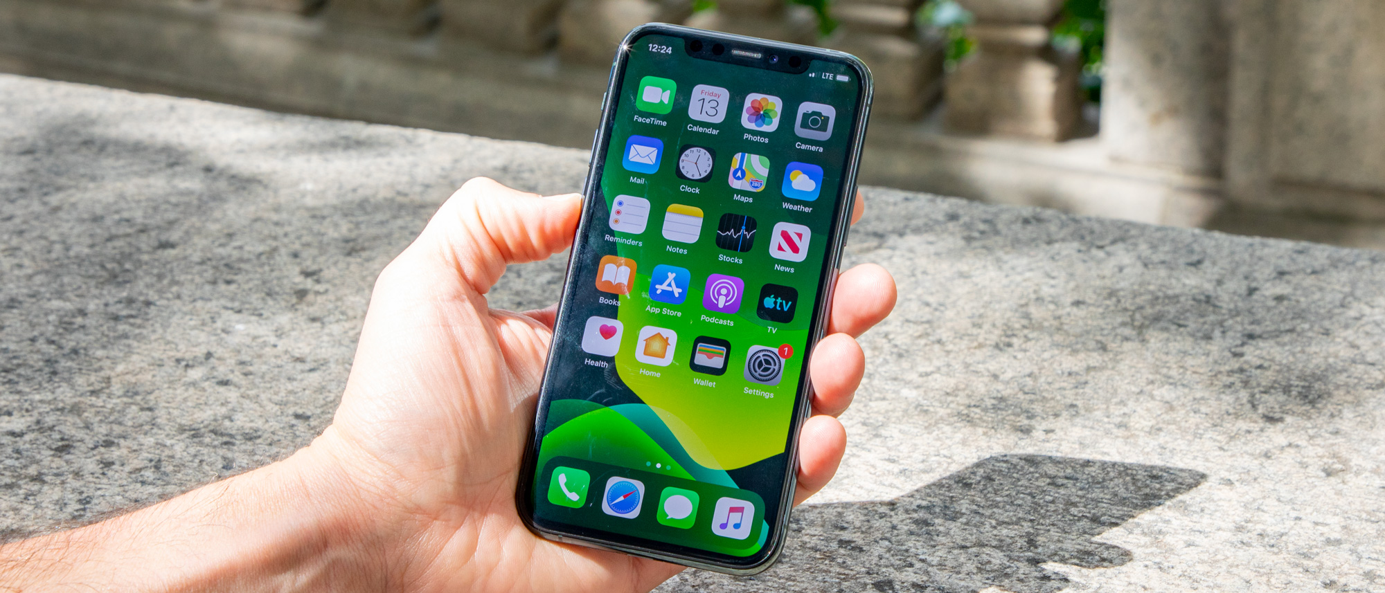 iPhone 11 deals